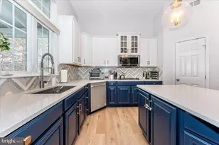 1686 Winterwood Ct, Herndon, VA 20170 - Photo 15