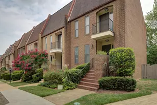 1737 Cy Ct, Vienna, VA 22182 - Photo 3