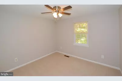 8323 Stationhouse Court, Lorton, VA 22079 - Photo 17