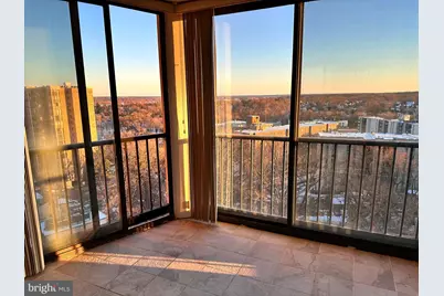 5902 Mount Eagle Drive #1102, Alexandria, VA 22303 - Photo 5