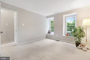 5907 Wood Sorrels Ct, Burke, VA 22015 - Photo 23