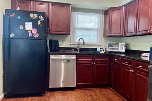 7684 Green Garland Dr, Springfield, VA 22153 - Photo 13