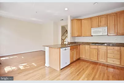 1614 Leeds Castle Drive, Vienna, VA 22182 - Photo 29