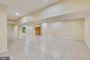 9715 Middleton Ridge Rd, Vienna, VA 22182 - Photo 21