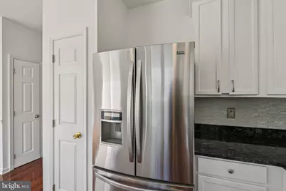 6330 James Harris Way, Centreville, VA 20121 - Photo 5