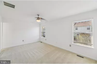 6330 James Harris Way, Centreville, VA 20121 - Photo 15