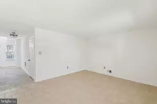 6330 James Harris Way, Centreville, VA 20121 - Photo 3