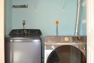 9443 Van Arsdale Dr, Vienna, VA 22181 - Photo 17