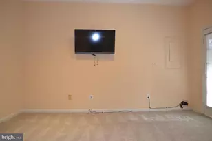 9443 Van Arsdale Dr, Vienna, VA 22181 - Photo 27