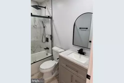 5623 Glenwood Mews Drive, Alexandria, VA 22315 - Photo 15