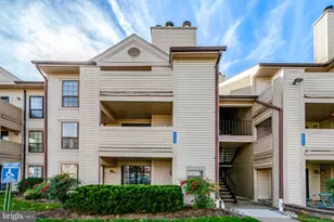 6902 Mary Caroline Cir, Alexandria, VA 22310 - Photo 3