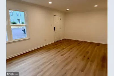 9618 Inverary Court, Lorton, VA 22079 - Photo 5