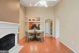 12956 Centre Park Cir, Herndon, VA 20171 - Photo 5