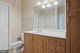 12956 Centre Park Cir, Herndon, VA 20171 - Photo 9