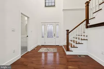 6057 Brook Drive, Falls Church, VA 22044 - Photo 3