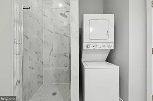 6057 Brook Dr, Falls Church, VA 22044 - Photo 43