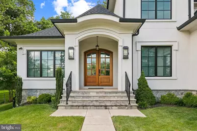 305 Old Courthouse Road NE, Vienna, VA 22180 - Photo 3