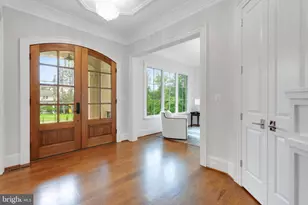 305 Old Court House Rd NE, Vienna, VA 22180 - Photo 7