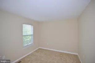 13107 Englishwood Ln, Fairfax, VA 22033 - Photo 19