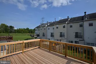 13107 Englishwood Ln, Fairfax, VA 22033 - Photo 9