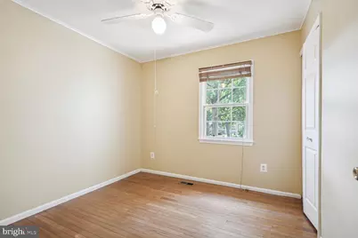 2772 Knollside Lane, Vienna, VA 22180 - Photo 11