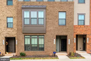 14049 Sunrise Valley Dr, Herndon, VA 20171 - Photo 3