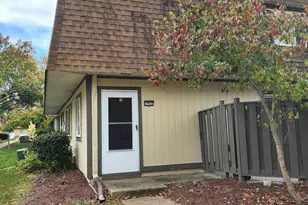 7902 San Leandro Pl, Alexandria, VA 22309 - Photo 1