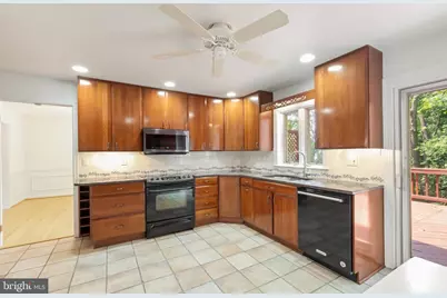 1250 Pine Hill Road, McLean, VA 22101 - Photo 13