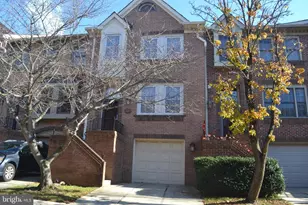 3947 Valley Ridge Dr, Fairfax, VA 22033 - Photo 1