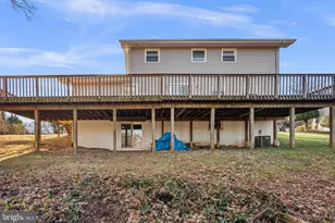 6219 Thornwood Dr, Alexandria, VA 22310 - Photo 47