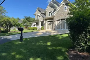 7702 Trammell Rd, Annandale, VA 22003 - Photo 3