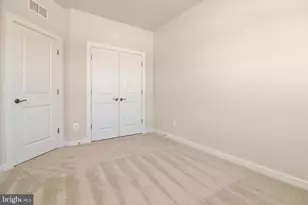 2176 Glacier Rd, Herndon, VA 20170 - Photo 29