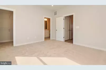 2176 Glacier Road, Herndon, VA 20170 - Photo 23