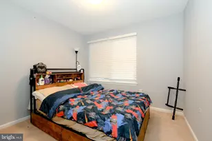 12901 Fair Briar Ln, Fairfax, VA 22033 - Photo 19