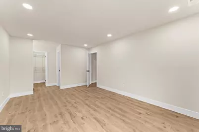 10066 Oakton Terrace Road #10066, Oakton, VA 22124 - Photo 15