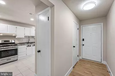 10066 Oakton Terrace Road #10066, Oakton, VA 22124 - Photo 13