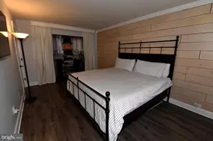 1666 Parkcrest Cir, Reston, VA 20190 - Photo 11