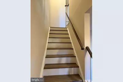 5694 Cabells Court, Centreville, VA 20120 - Photo 11