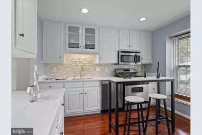 8068 Dulciana Court, Springfield, VA 22153 - Photo 3