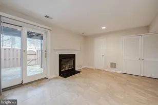 6544 Morning Meadow Dr, Alexandria, VA 22315 - Photo 7