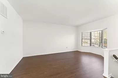 6001 Little Brook Court, Clifton, VA 20124 - Photo 7