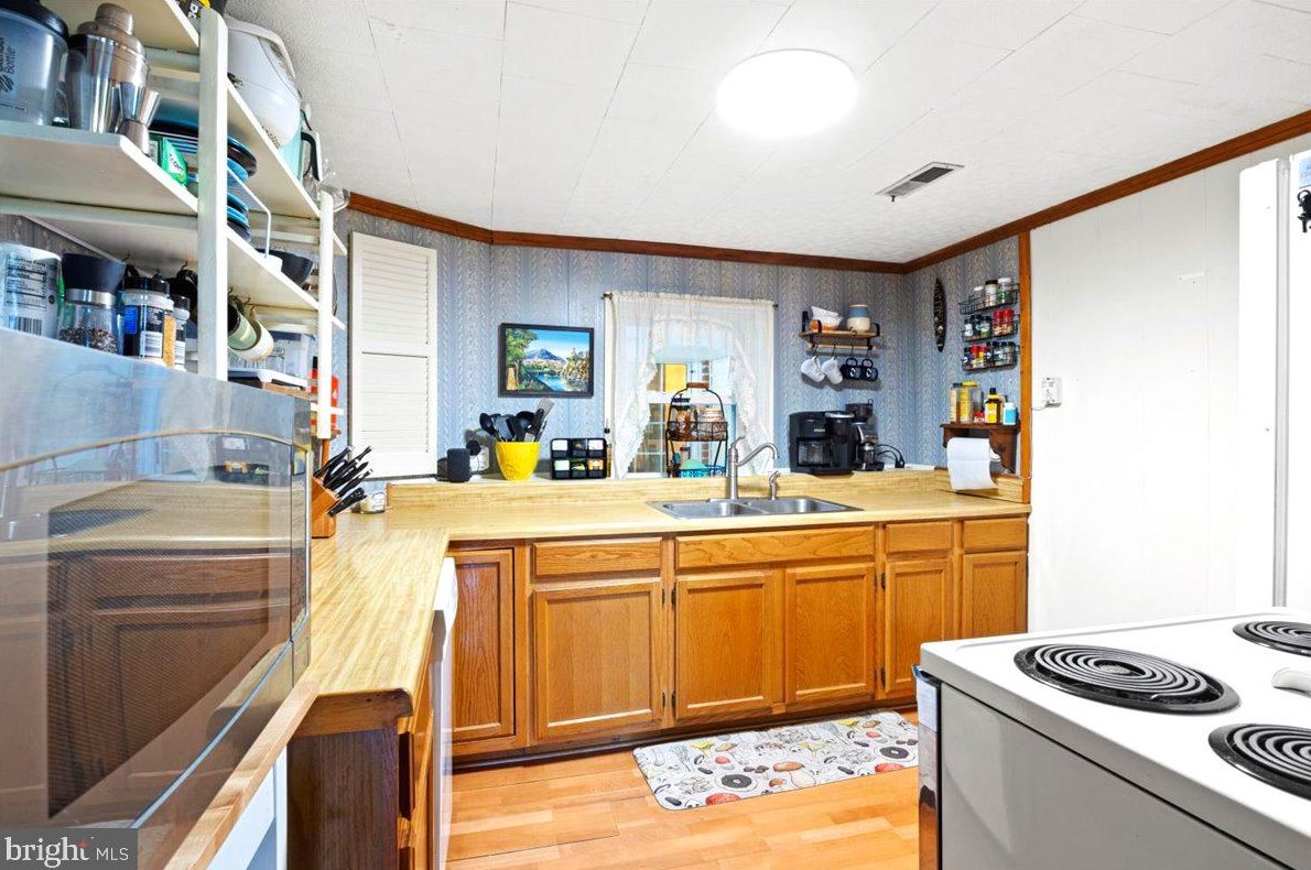83 Whitepine Dr, Ruckersville VA  22968-3305 exterior