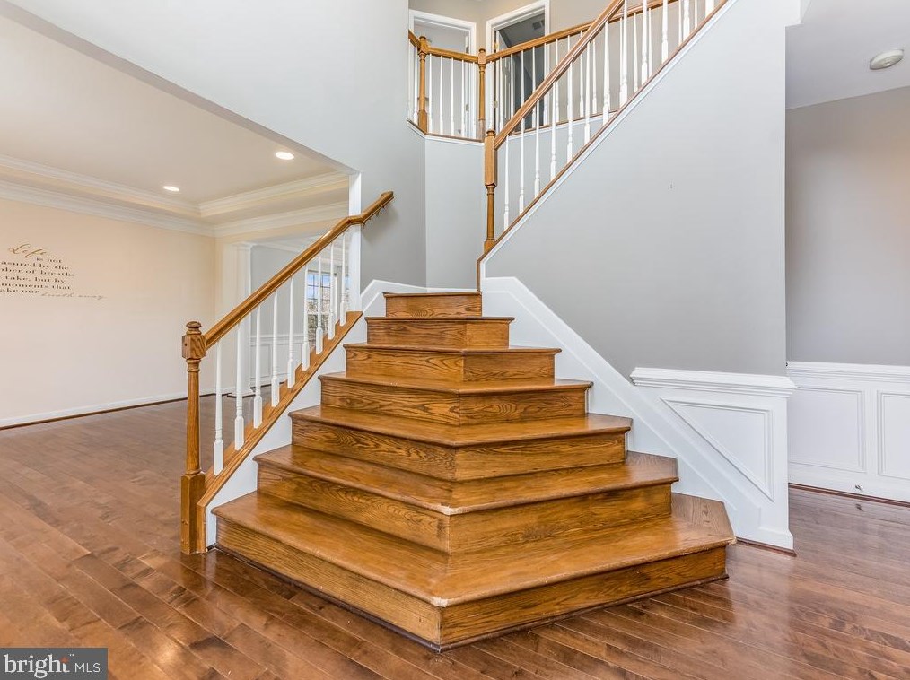 10051 Manning Dr, Owens VA  22485-2123 exterior