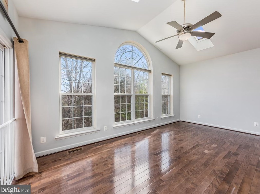 10051 Manning Dr, Owens VA  22485-2123 exterior