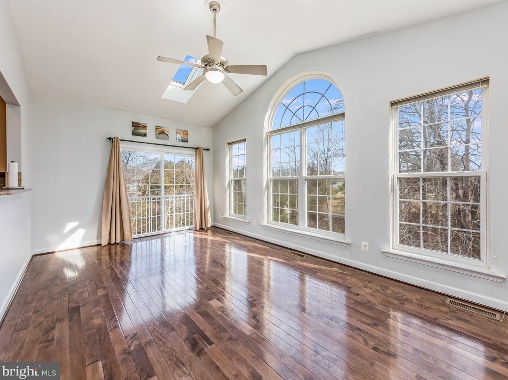 10051 Manning Dr, Owens VA  22485-2123 exterior