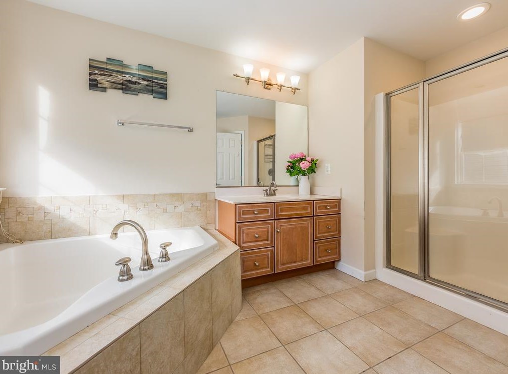 10051 Manning Dr, Owens VA  22485-2123 exterior