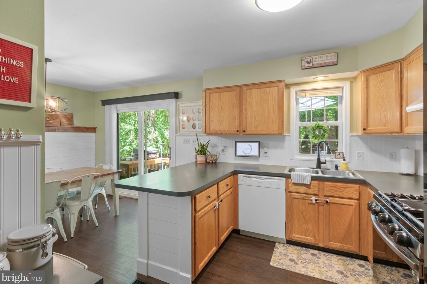 7447 Muscoe Pl, Owens VA  22485-7045 exterior