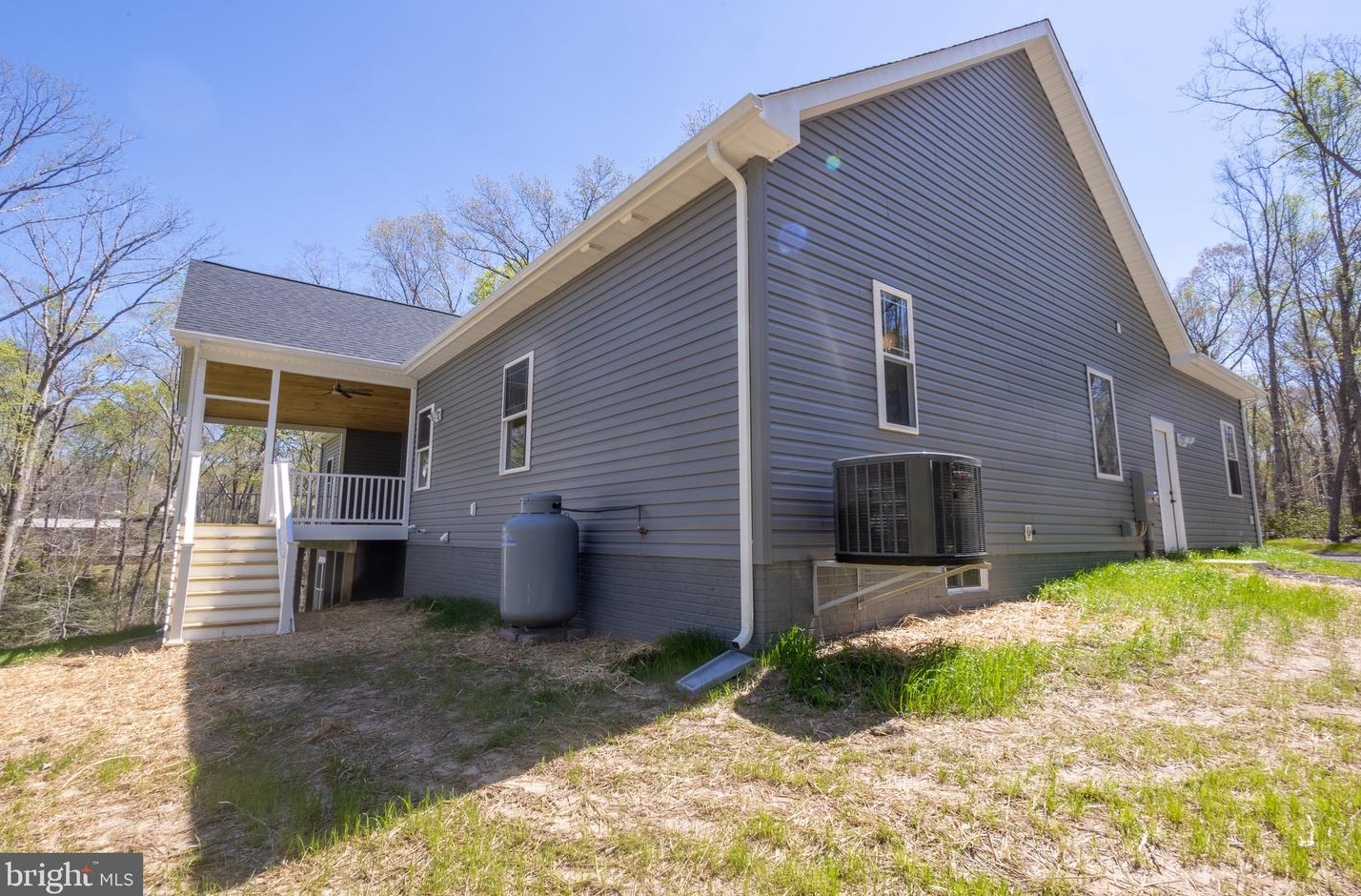 3 Windsor Dr, Owens VA  22485-5006 exterior