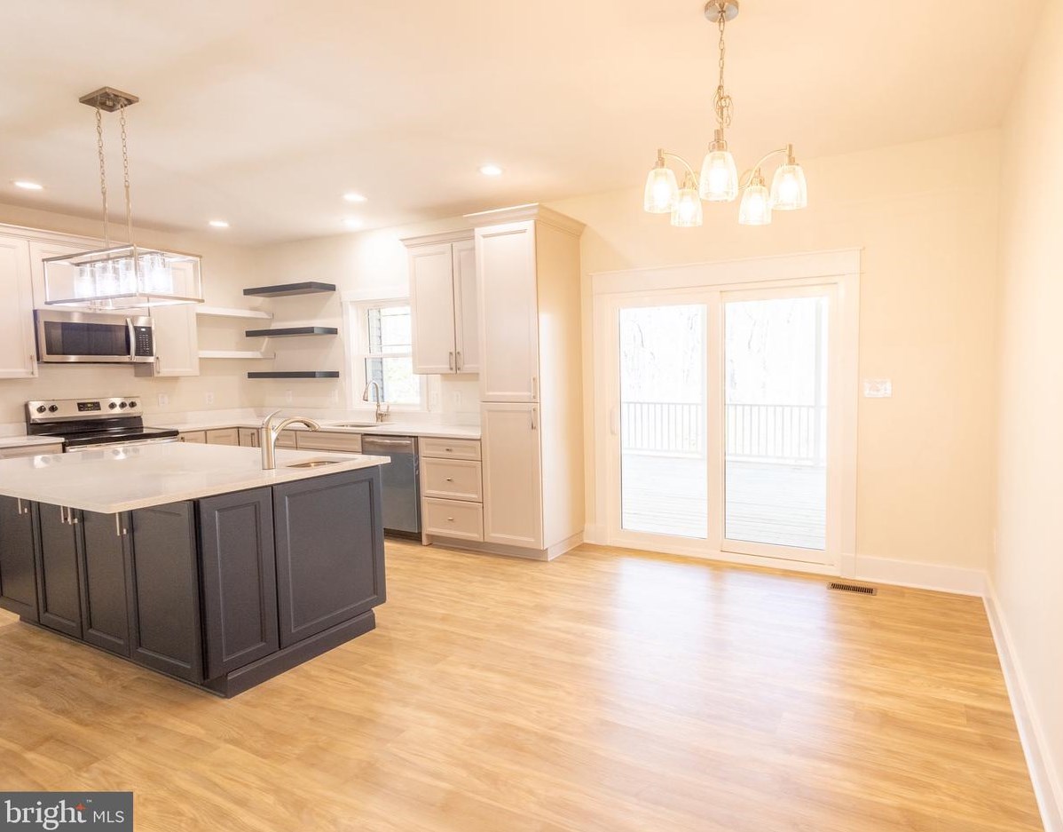 3 Windsor Dr, Owens VA  22485-5006 exterior