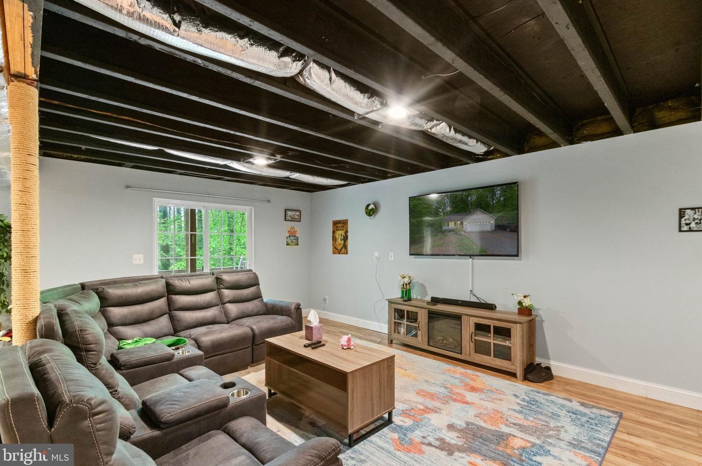 10668 Eisenhower Dr, Owens VA  22485-2163 exterior